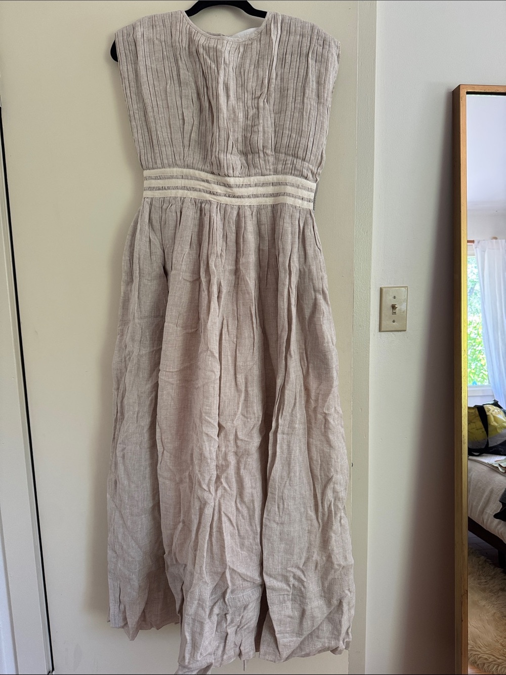 Love Diego Binetti Women’s Sleeveless Linen Maxi Dress in Light Beige - Medium